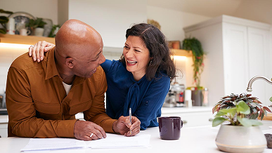 Hispanic-Couple-Kitchen